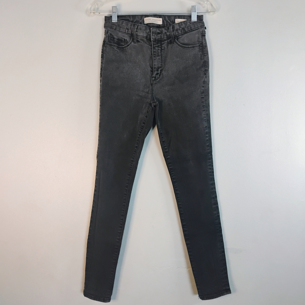 Social Standards by Sanctuary Black High Rise Sleek Fit Skinny Jeans Size 6/28